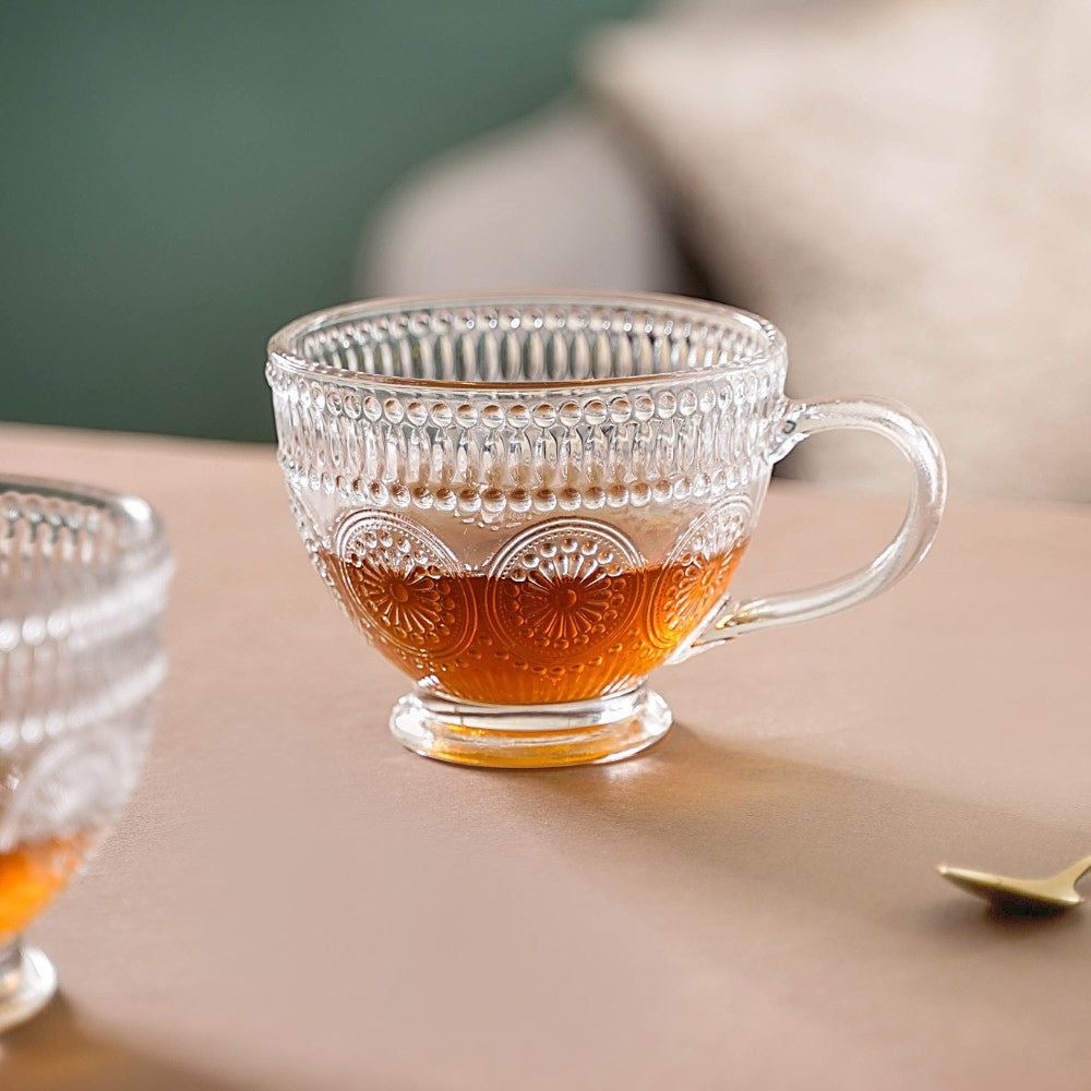 TAZA TRANSPARENTE DE CRISTAL BLANCA
